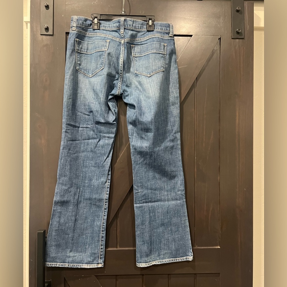 Old Navy Women's Flare Jeans - Classic Blue - Picture 2 of 4